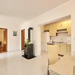 With Parking Space Slatine - Ciovo - 25145