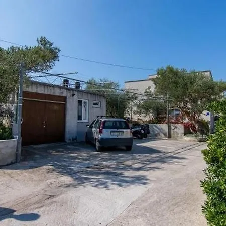 With Parking Space Slatine - Ciovo - 25145 Apartman *