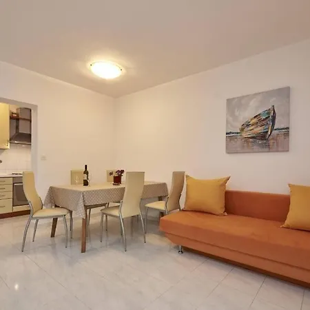 With Parking Space Slatine - Ciovo - 25145 * Trogir