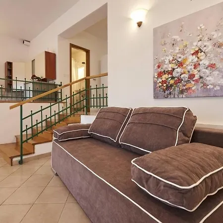 With Parking Space Slatine - Ciovo - 25145
