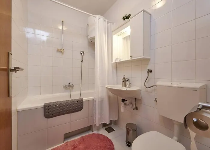 With Parking Space Slatine - Ciovo - 25145 Appartement