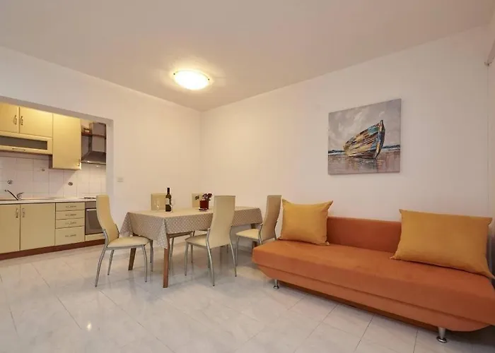 With Parking Space Slatine - Ciovo - 25145 * Trogir